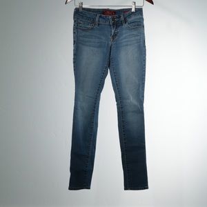 Lucky Brand Layla skinny 00/24